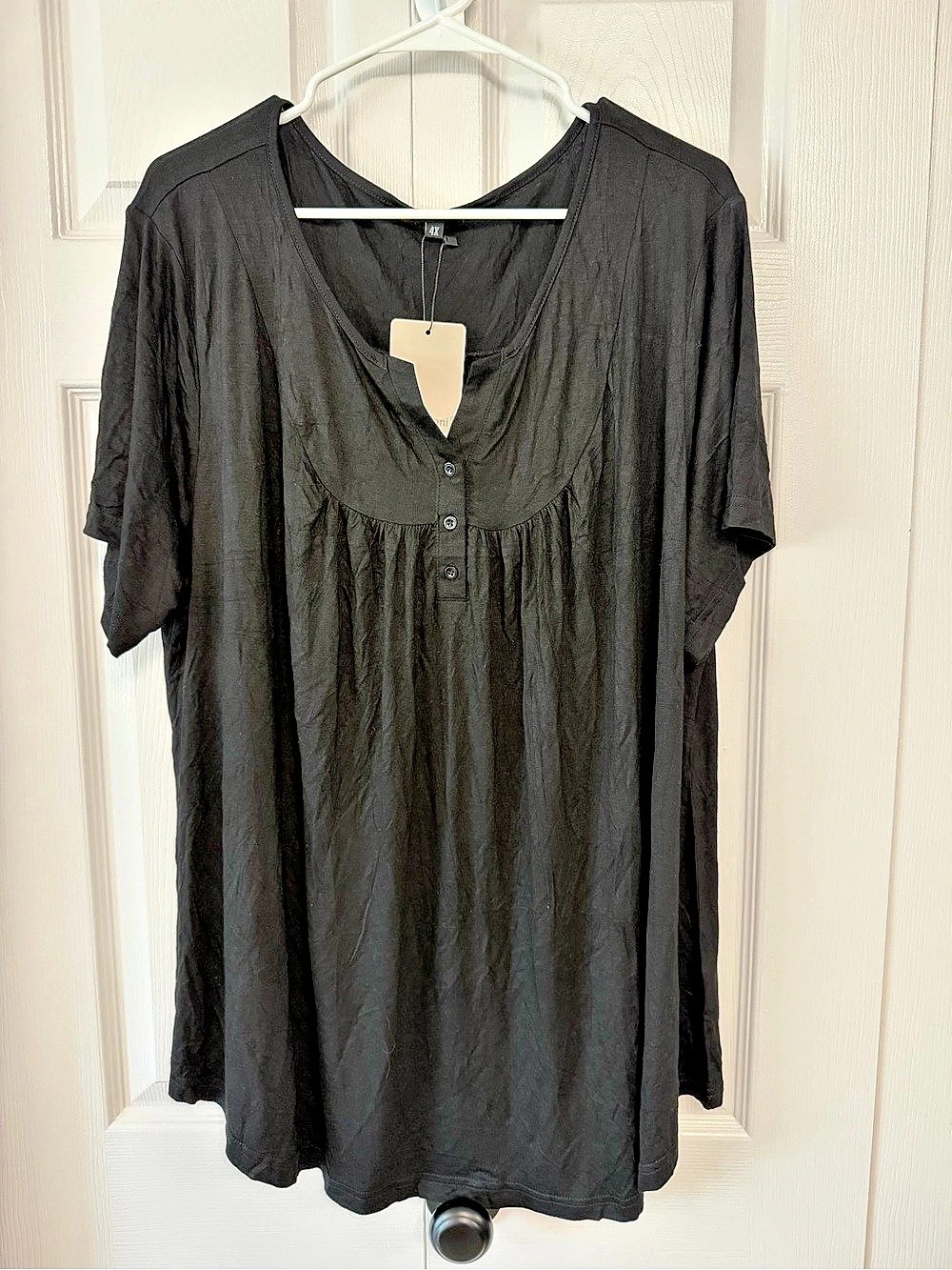 Women’s a.Jesdani Black Top
